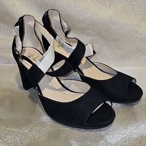 Life Stride Black Heels with Block Heel Design